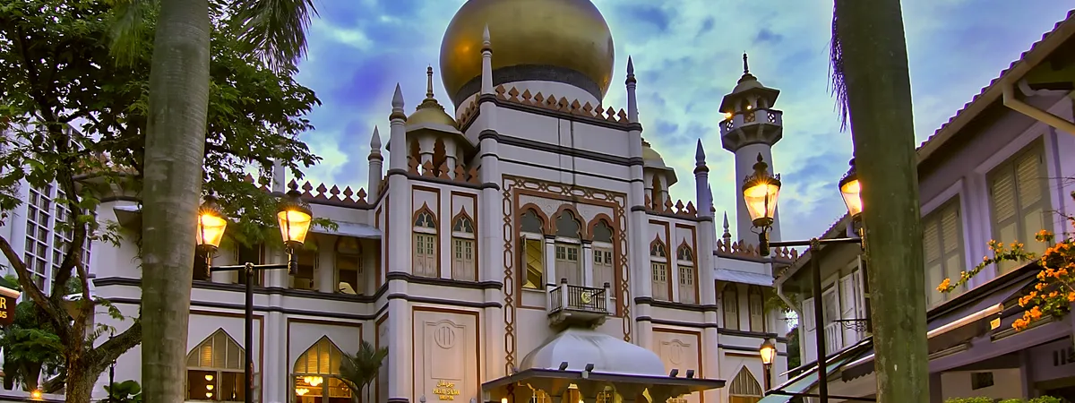 Sultan Mosque, the golden-domed centerpiece of Kampong Glam, Singapore
